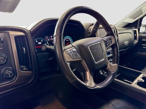 Used 2017 GMC Sierra 3500 Denali w/ Duramax Plus Package AWD/4WD image 10