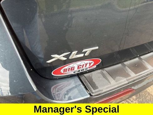 Used 2022 Ford Explorer XLT image 49