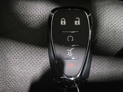 Used 2020 Chevrolet Equinox Premier image 32