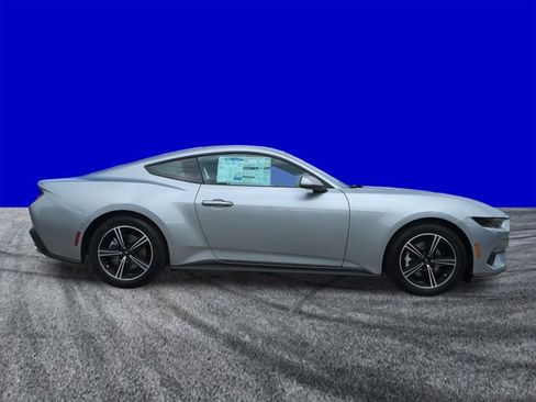 New 2025 Ford Mustang Coupe image 3