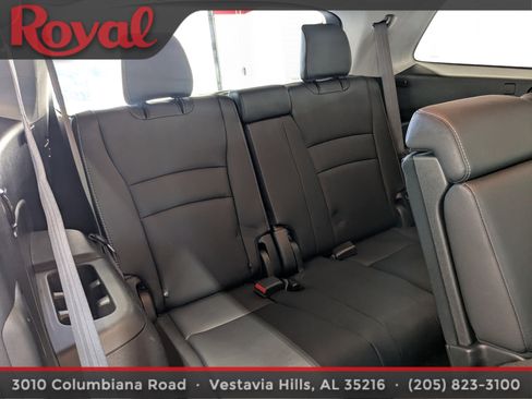Used 2021 Honda Pilot Special Edition image 11