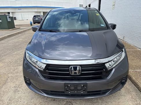 Used 2024 Honda Odyssey EX-L image 17