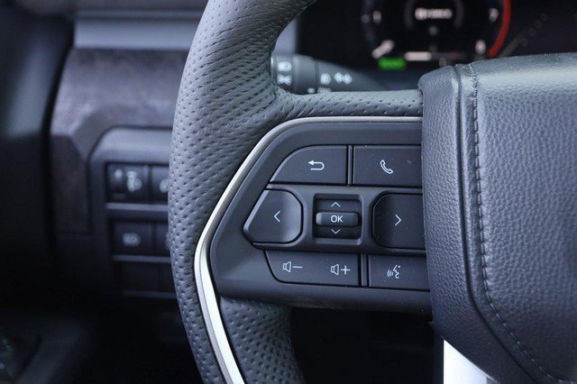 Certified 2026 Toyota Tacoma Limited AWD/4WD image 12