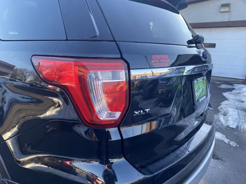 Used 2016 Ford Explorer XLT w/ Equipment Group 202A image 27
