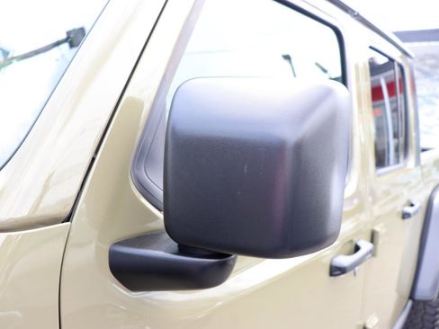 Used 2026 Jeep Gladiator Rubicon AWD/4WD image 55