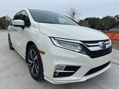 Used 2018 Honda Odyssey Elite