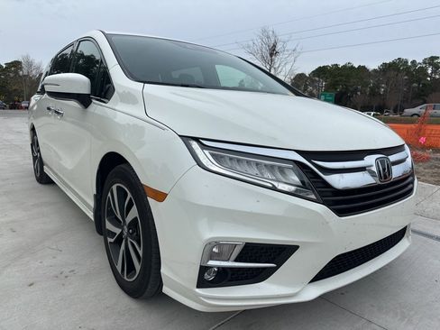 Used 2018 Honda Odyssey Elite image 1
