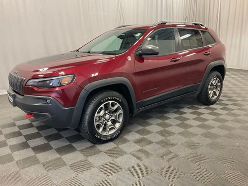 Used 2020 Jeep Cherokee Trailhawk w/ Cold Weather Group AWD/4WD image 10