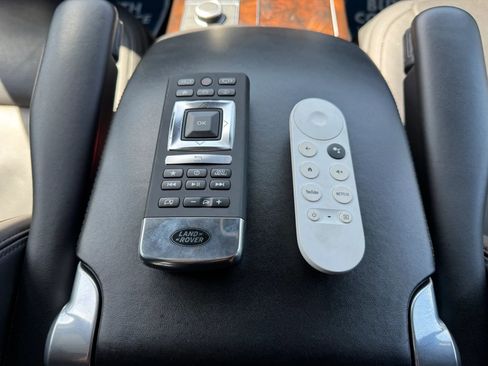 Used 2021 Land Rover Range Rover Westminster Edition AWD/4WD image 24