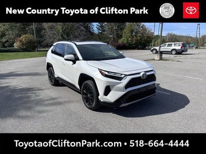 Used 2024 Toyota RAV4 SE