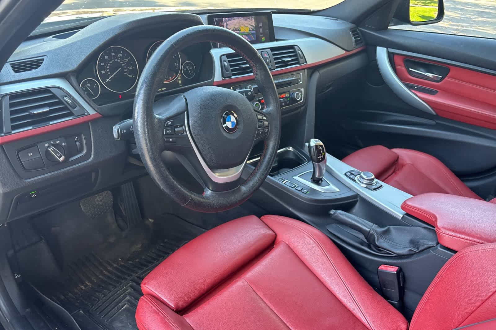 Used 2013 BMW 335i xDrive Sedan AWD/4WD image 14