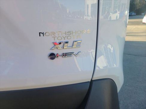 Certified 2025 Toyota RAV4 XLE w/ Convenience Package image 5