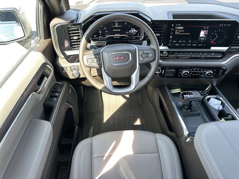 Certified 2025 GMC Sierra 1500 SLT w/ SLT Premium Plus Package AWD/4WD image 24