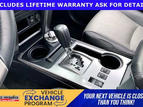 Used 2022 Toyota 4Runner SR5 Premium image 14