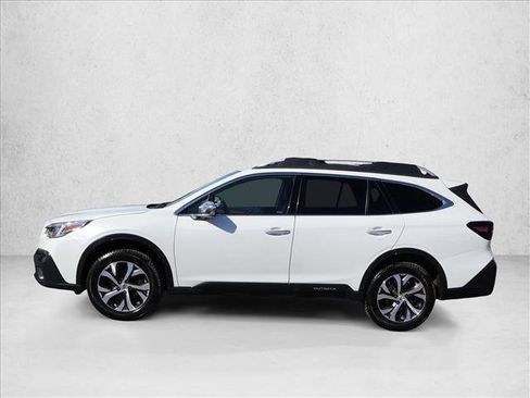 Used 2022 Subaru Outback Touring AWD/4WD image 9