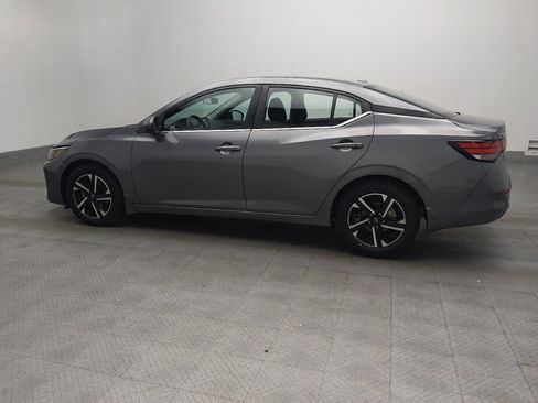 Used 2024 Nissan Sentra SV image 3