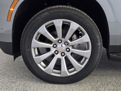 New 2026 Chevrolet Suburban Premier w/ Sun And Tow Package RWD image 13