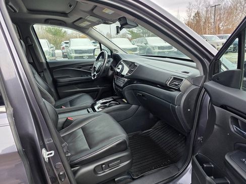 Used 2022 Honda Pilot Elite image 12