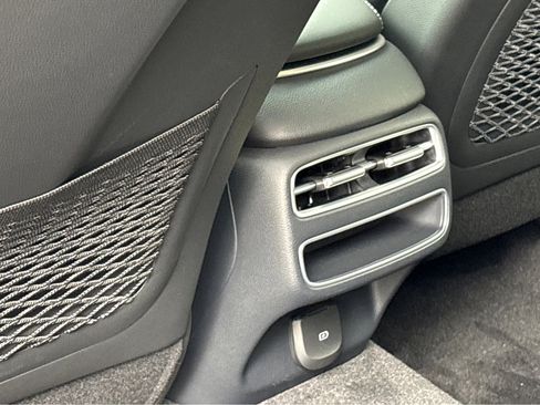 New 2026 Genesis GV70 2.5T image 33