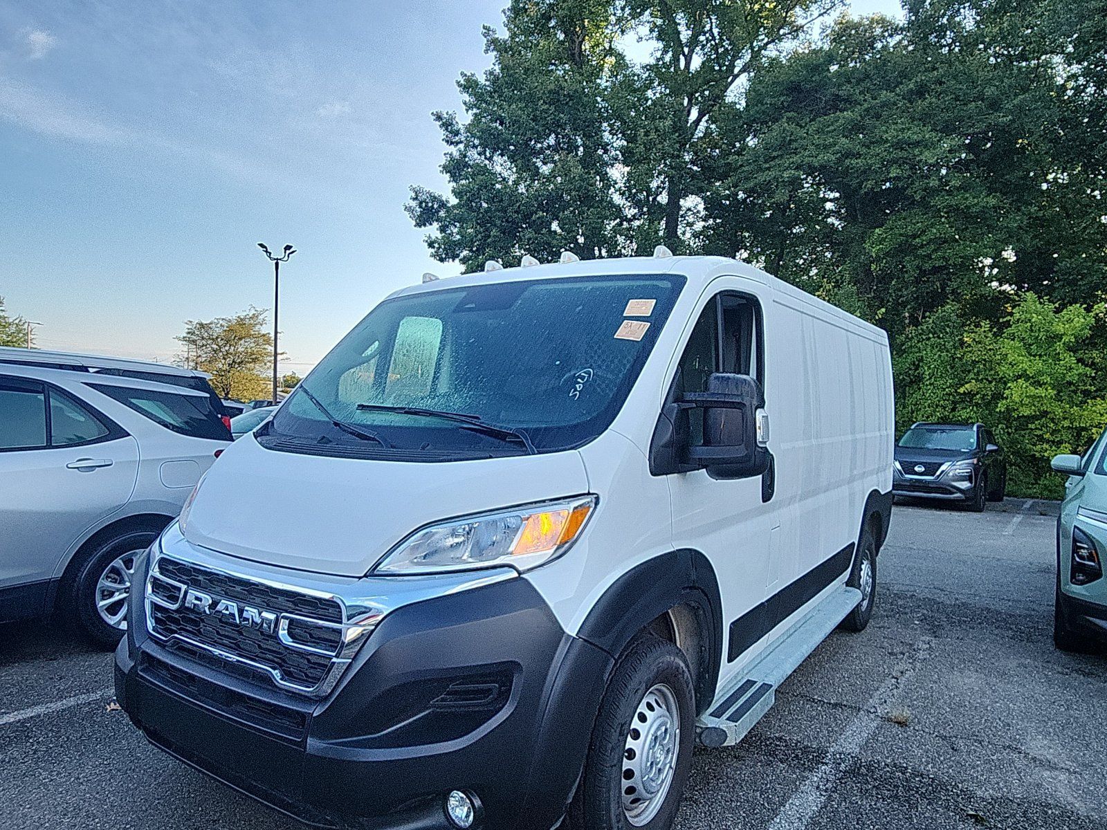 Used 2025 RAM ProMaster 2500 w/ U-Haul Equipment Group FWD image 1