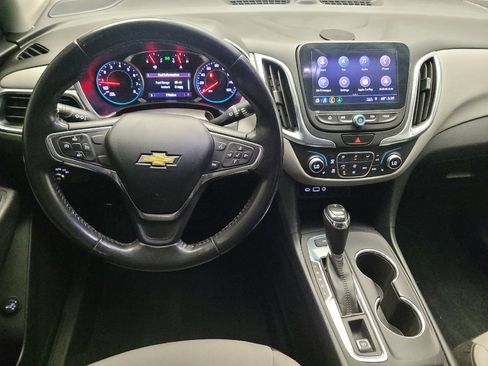 Used 2019 Chevrolet Equinox LT w/ Sun & Navigation Package AWD/4WD image 22
