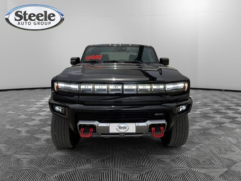 Certified 2025 GMC Hummer EV 3X w/ LPO, Sport Package AWD/4WD image 8