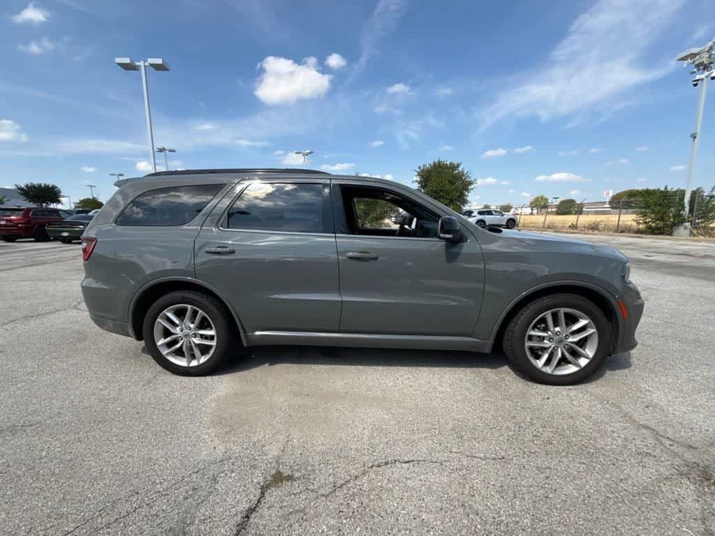 Used 2024 Dodge Durango GT RWD image 6