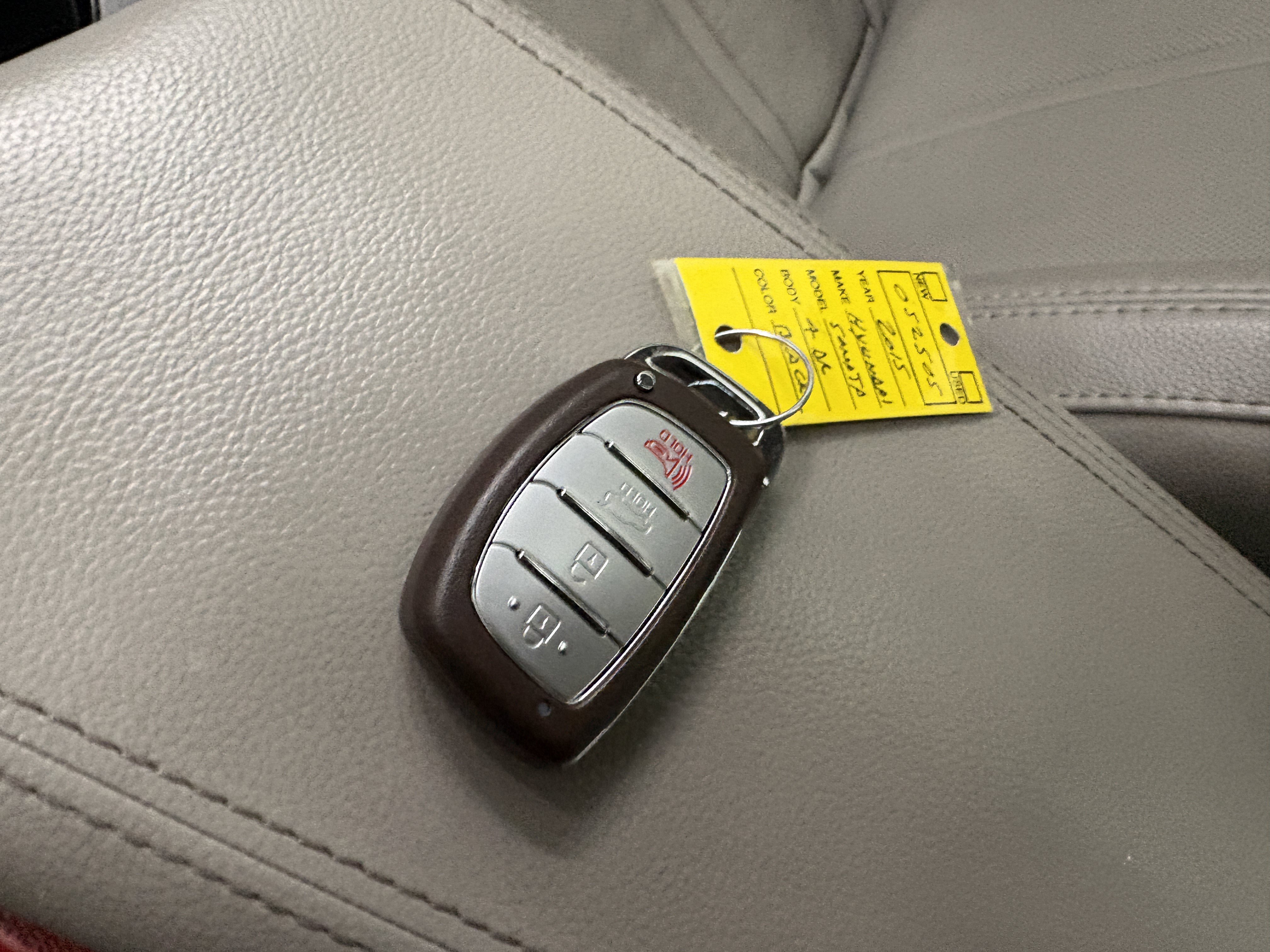 Used 2015 Hyundai Sonata Limited w/ Option Group 05 FWD image 28