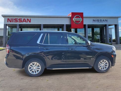 Used 2023 Chevrolet Tahoe LT image 3