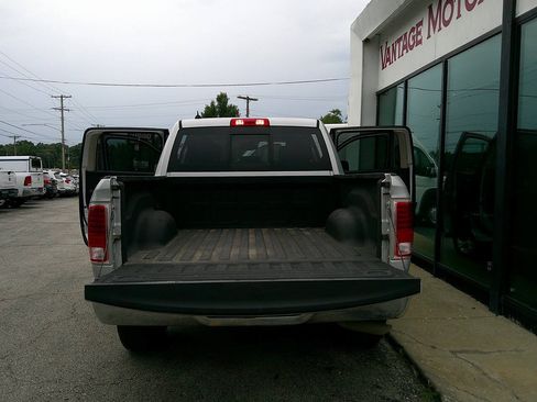 Used 2018 RAM 1500 Laramie w/ Convenience Group AWD/4WD image 7