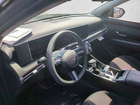 Used 2025 Hyundai Tucson SEL AWD/4WD image 10