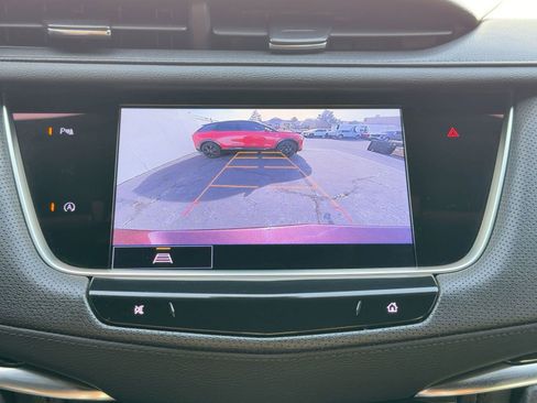 Certified 2022 Cadillac XT5 Premium Luxury w/ LPO, Floor Liner Package image 26