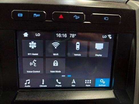 Used 2017 Ford F250 Lariat w/ Chrome Package image 62