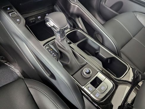 New 2025 Kia Telluride EX w/ EX Captain's Chair Package image 24