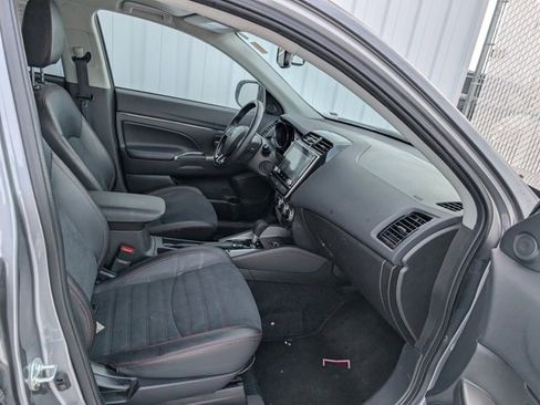 Used 2024 Mitsubishi Outlander Sport ES image 19