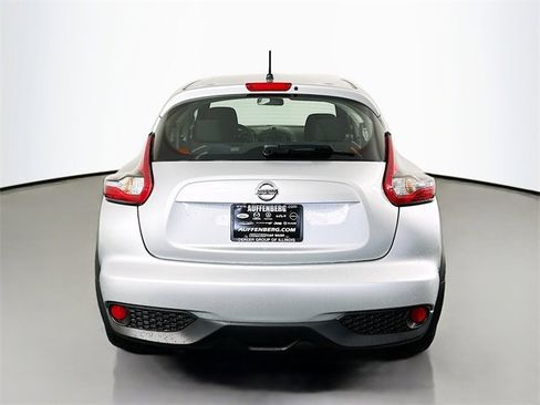 Used 2015 Nissan Juke S image 6