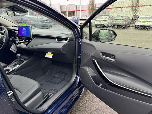 New 2026 Toyota Corolla XLE image 10