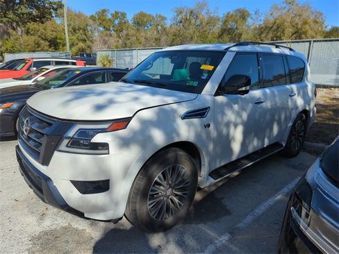 Certified 2022 Nissan Armada SL w/ Midnight Edition Package image 5