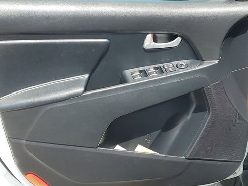 Used 2015 Kia Sportage LX FWD image 18