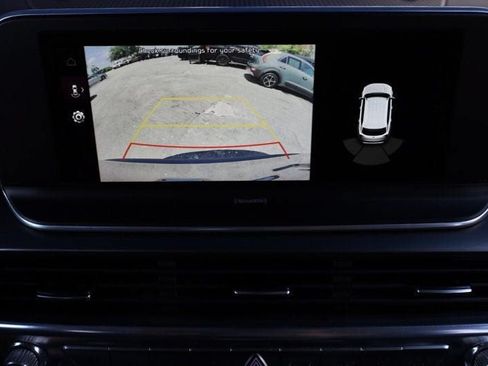 Used 2022 Kia Telluride LX FWD image 32