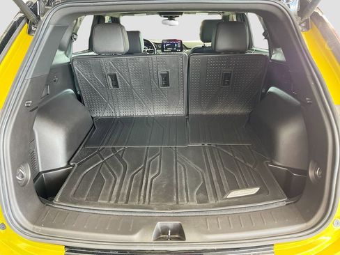Used 2024 Chevrolet Blazer RS w/ Enhanced Convenience Package FWD image 26