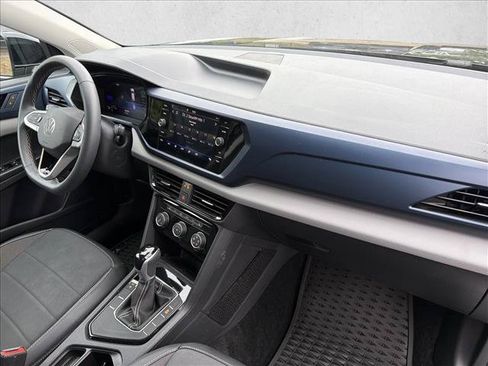 Used 2023 Volkswagen Taos SE FWD image 30