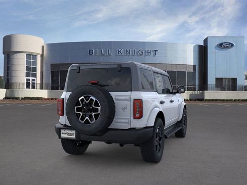 New 2026 Ford Bronco Outer Banks image 8