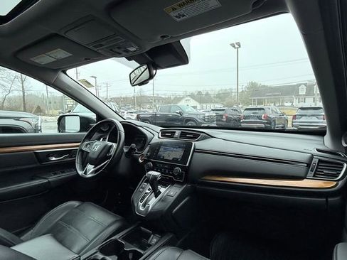 Used 2017 Honda CR-V Touring image 23