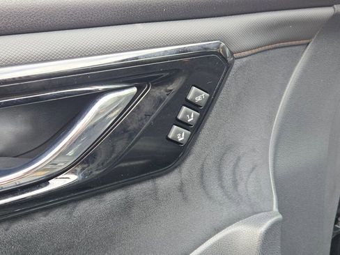 Used 2025 Subaru Forester Touring image 30