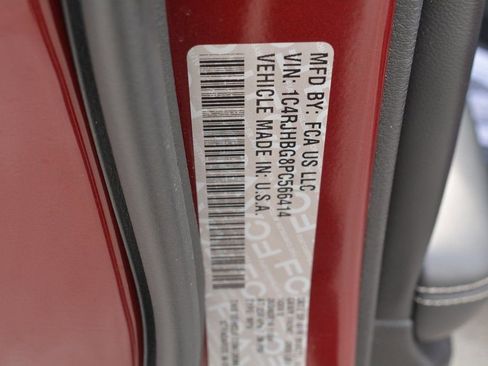 Used 2023 Jeep Grand Cherokee Limited image 28