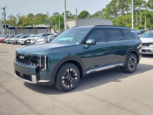 New 2027 Kia Telluride EX FWD image 3