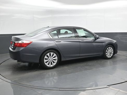 Used 2013 Honda Accord EX-L image 2