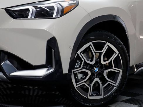 New 2026 BMW X1 xDrive28i w/ Convenience Package AWD/4WD image 3