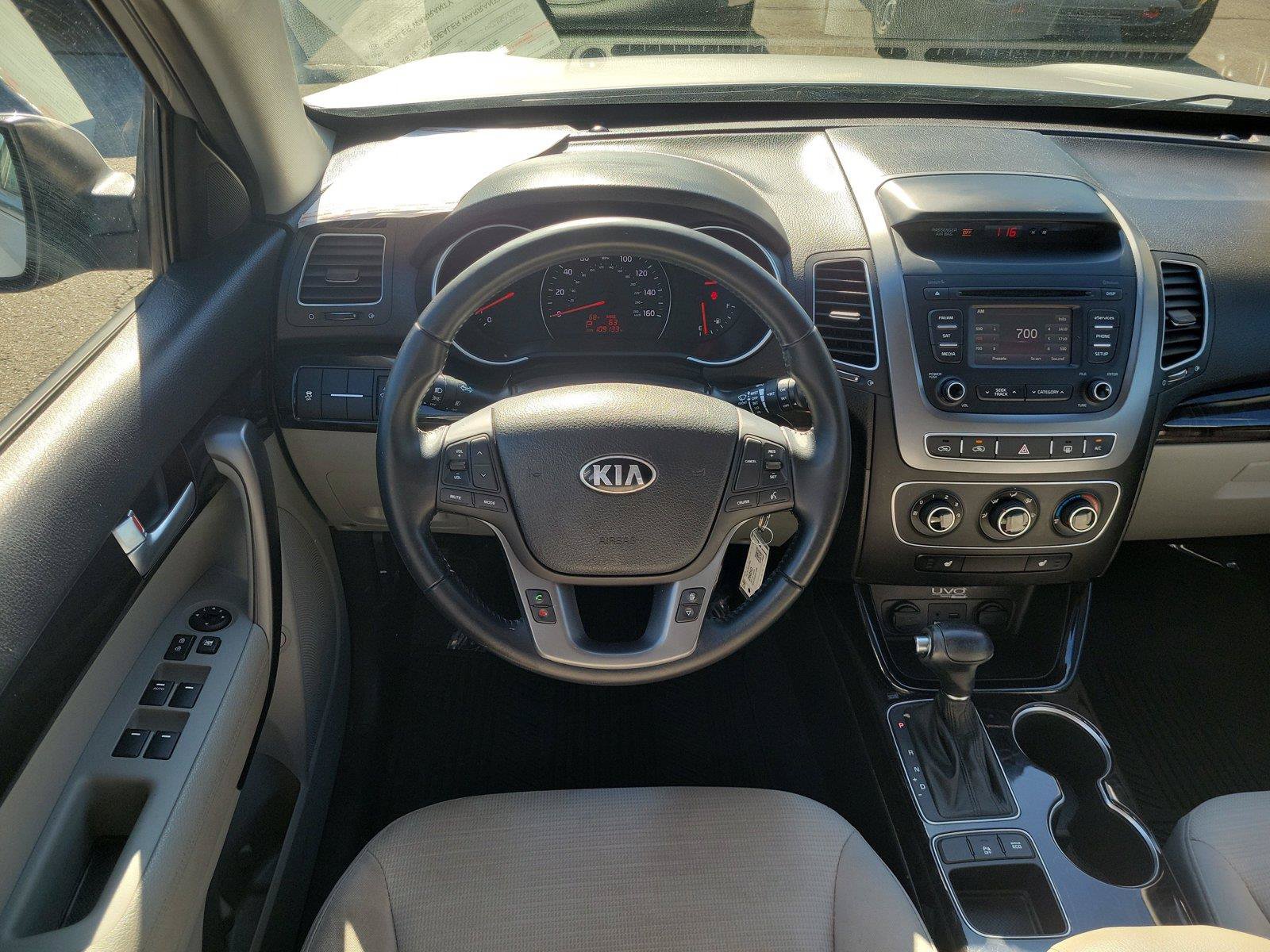 Used 2014 Kia Sorento LX FWD image 9